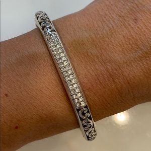 Brighton magnetic close bangle bracelet